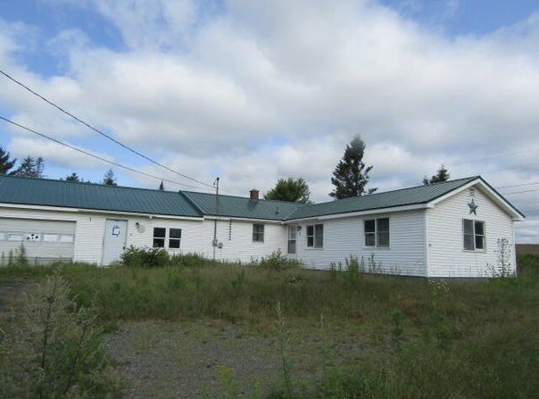 64 W Gate, Caribou, ME 04736