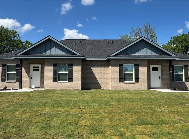 502 W Sanger Street, Celeste, TX 75423