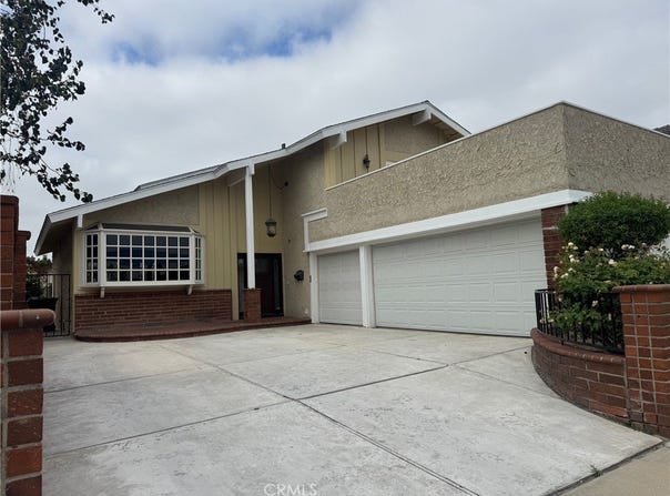 6402 Cantiles, Cypress, CA 90630