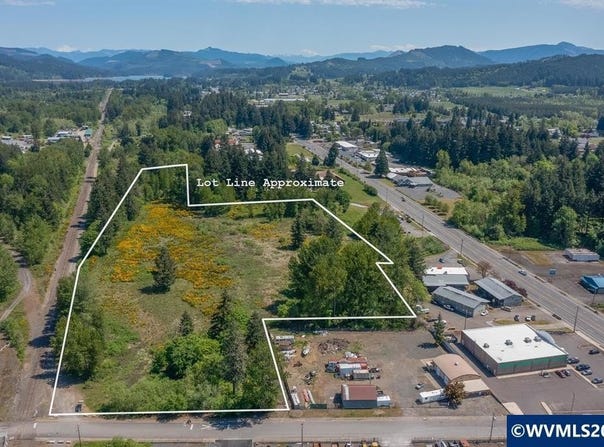 Next to 2414 Main St, Sweet Home, OR 97386