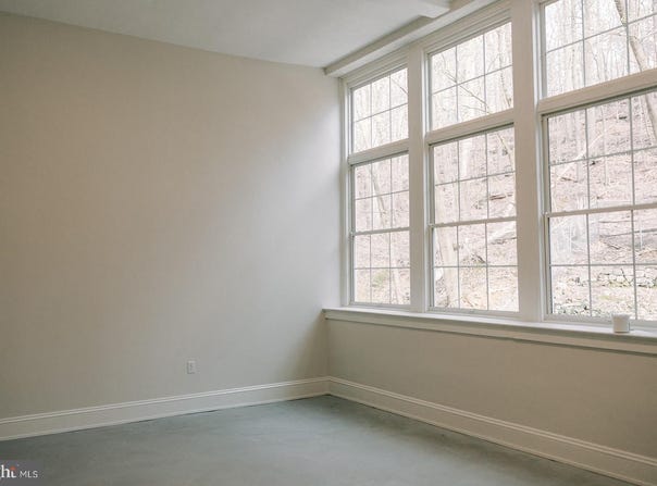 2631 MOUNT Road, ASTON, PA 19014