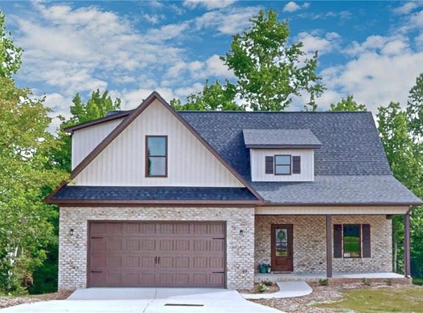108 Sprucewood Court, Archdale, NC 27263
