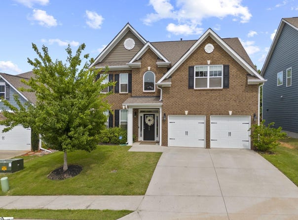 154 Pelham Glen Way, Greer, SC 29651
