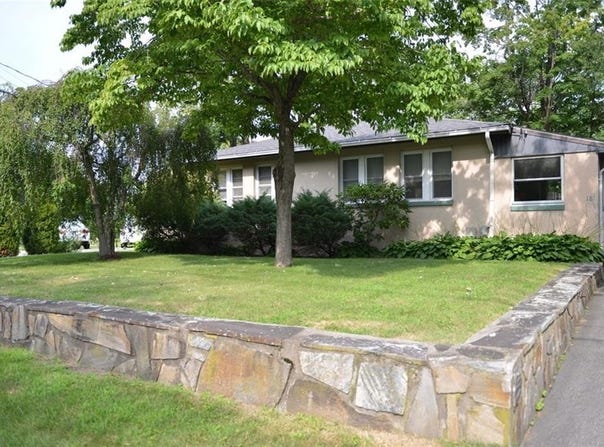 14 S Atlantic Avenue, Warwick, RI 02888