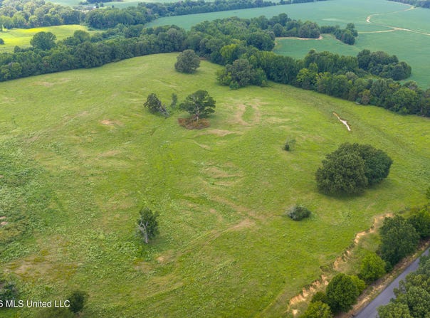 799 Looxahoma Circle, Senatobia, MS 38668