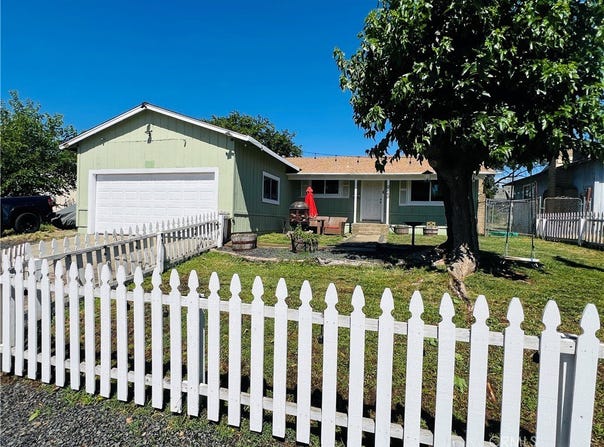 2840 Mitchell Avenue, Oroville, CA 95966