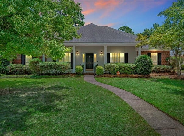 1279 Savannah Drive, Mobile, AL 36609