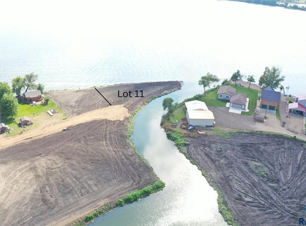 TBD Crescent Ln, Madison, SD 57042