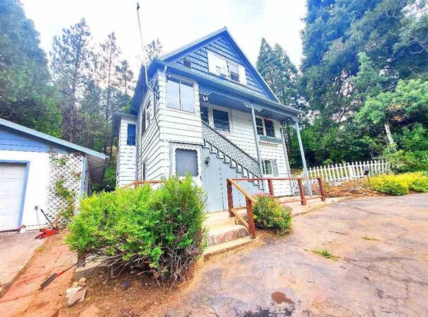 5931 Castle Ave, Dunsmuir, CA 96025-2453