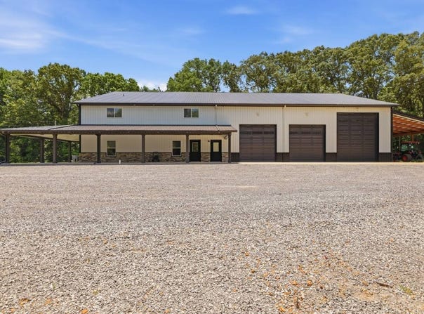 5279 State Line Road E, Hazel, KY 42049