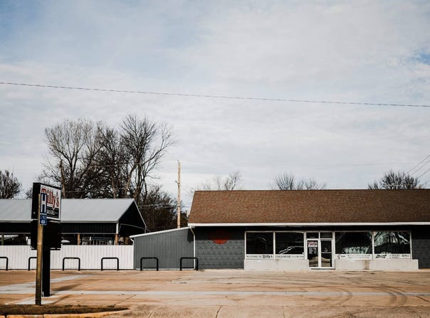 1000 W Main Street, Neodesha, KS 66757