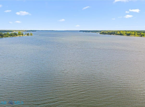 975 Wilton Creek Road, Hartfield, VA 23071