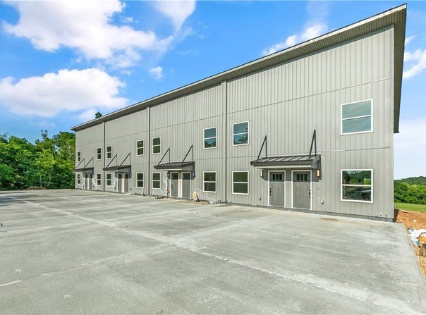 18398 71 Highway, Jane, MO 64856