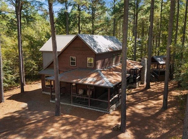 322 Oak Stone Lane, Broken Bow, OK 74728