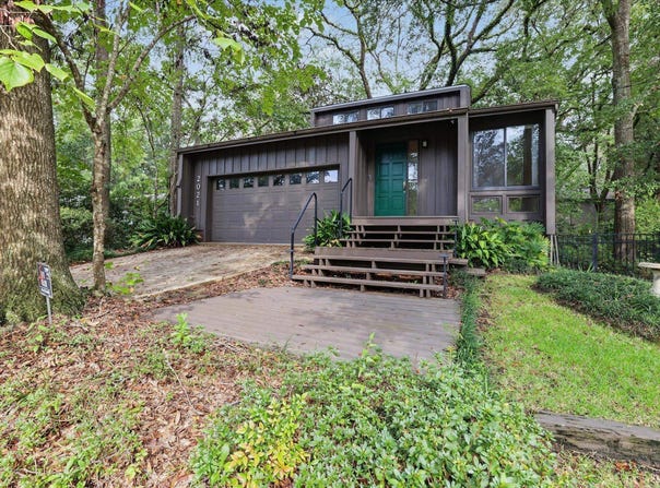 2021 TED HINES Drive, Tallahassee, FL 32308