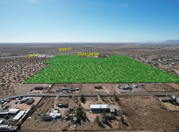 1494 State Line Drive, Chaparral, NM 88081