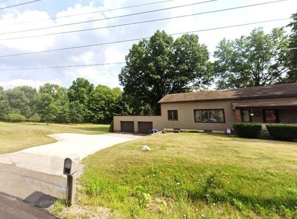 532 Portage Trail W, Cuyahoga Falls, OH 44223