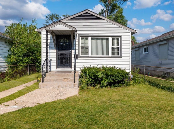 14907 Winchester Avenue, Harvey, IL 60426