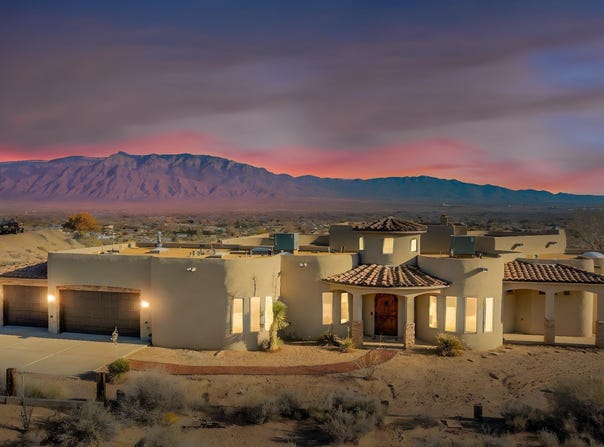 3 Quiet Lane, Corrales, NM 87048
