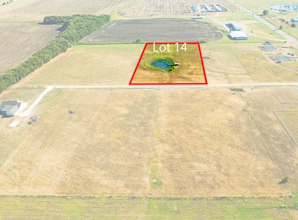 108 Private Rd 14025, Blossom, TX 75416