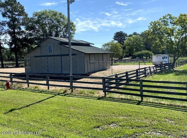 840 I-55 S Frontage Road, Terry, MS 39170