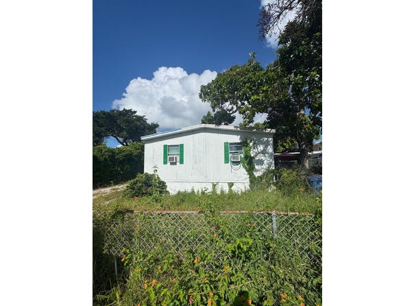 13 Judy Place, Key Largo, FL 33037