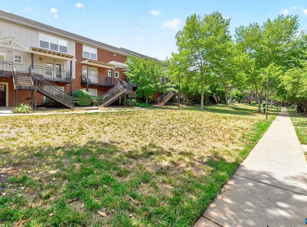 1915 BEECHCREST CT, CHARLOTTESVILLE, VA 22903