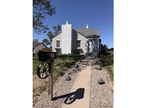 1420 E 23RD ST, Cheyenne, WY 82001