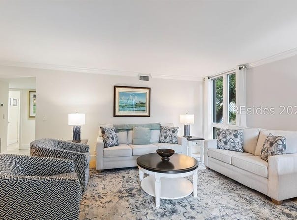 2 Lighthouse Lane, Hilton Head Island, SC 29928