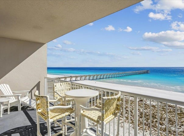 8573 Gulf Blvd, Navarre Beach, FL 32566