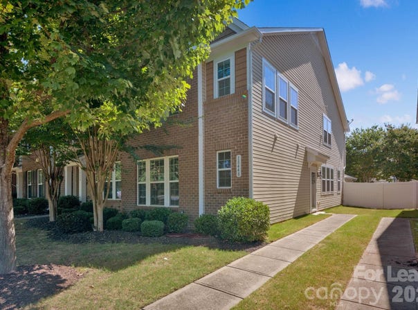 18448 W Catawba Avenue, Cornelius, NC 28031