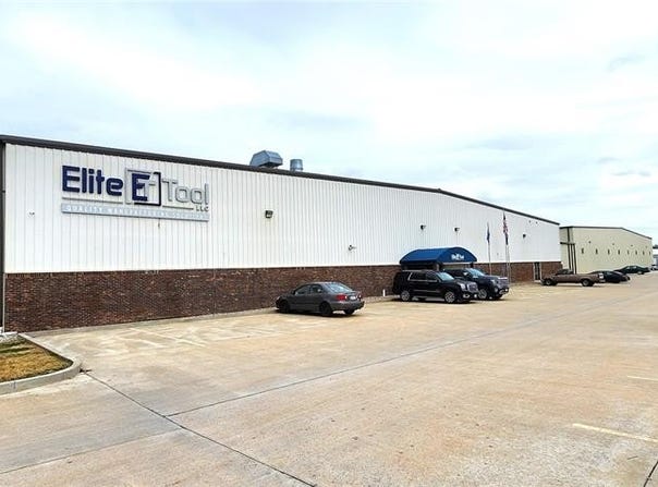1011 Industrial Court, Moscow Mills, MO 63362