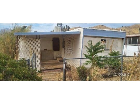 713 Columbus Ave, Bodfish, CA 93205