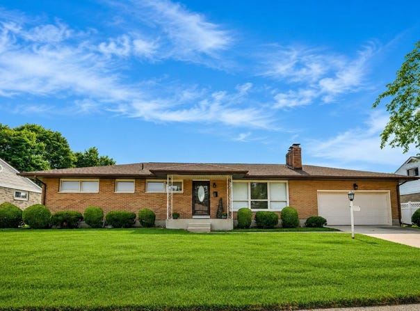 4428 Phoenix Drive, Springfield, OH 45503