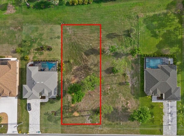 170 ROTONDA BOULEVARD E, ROTONDA WEST, FL 33947