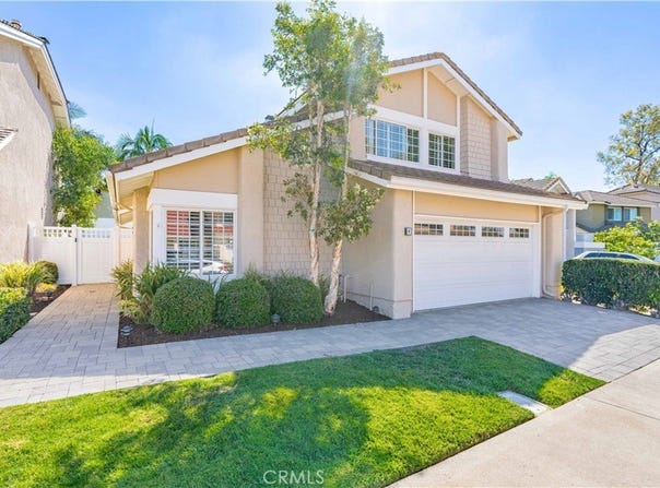 9 Delamesa W, Irvine, CA 92620