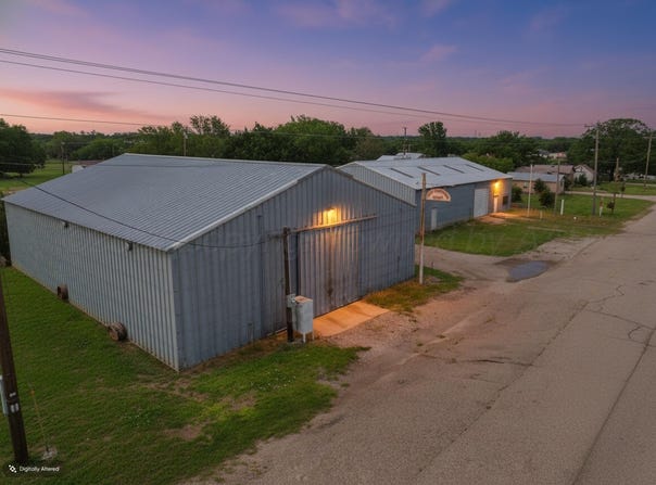 700, 702 E Oklahoma, Wheeler, TX 79096