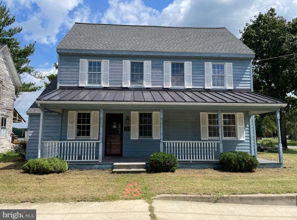214 BROAD Street, CRUMPTON, MD 21628