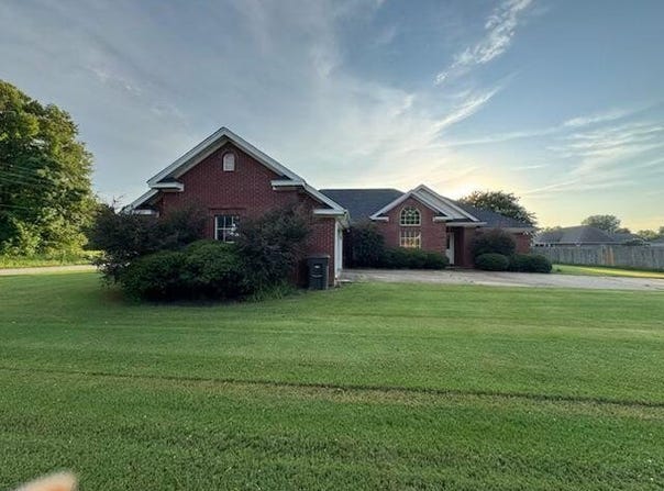 153 Mandi Dr, Saltillo, MS 38866