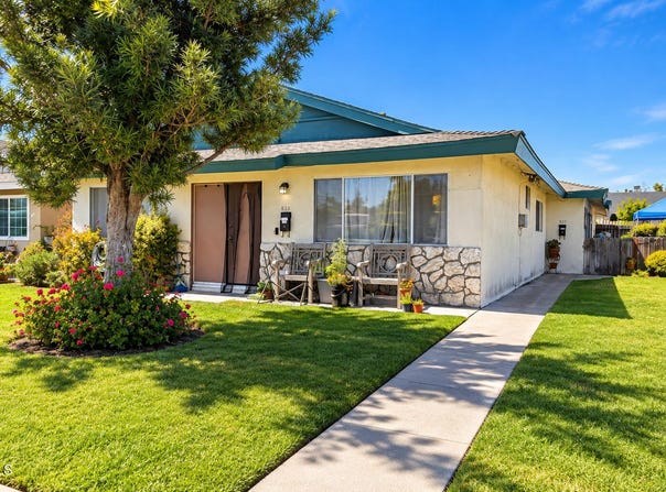 835-837 N M Street, Oxnard, CA 93030