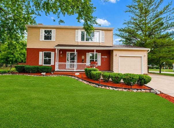 1751 Taft Avenue, Rolling Meadows, IL 60008