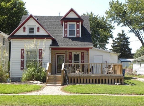 605 S King St., Robinson, IL 62454