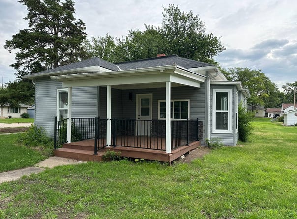 240 N 6th, Hebron, NE 68370