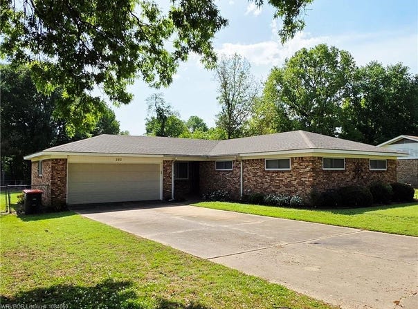 202 N 25th ST, Ozark, AR 72949