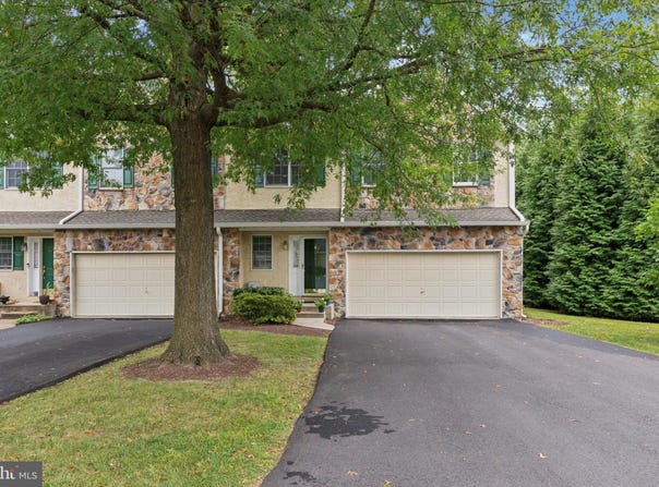 21 KERRY Lane, MALVERN, PA 19355