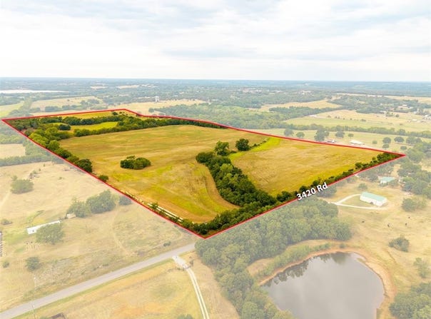 Persimmon Hill/3420 Rd, Meeker, OK 74855