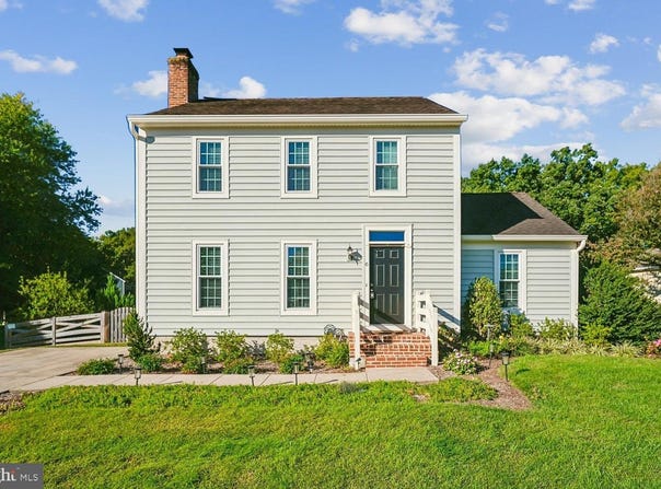 6 BENTLEY Drive, STERLING, VA 20165