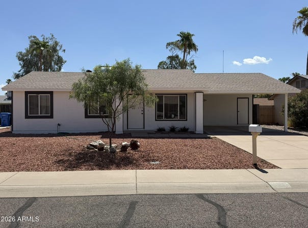 3427 E HELENA Drive, Phoenix, AZ 85032
