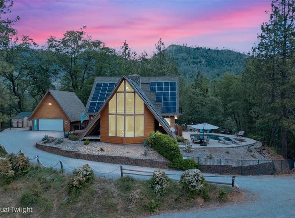 19754 Solus Campground RD, Lakehead, CA 96051