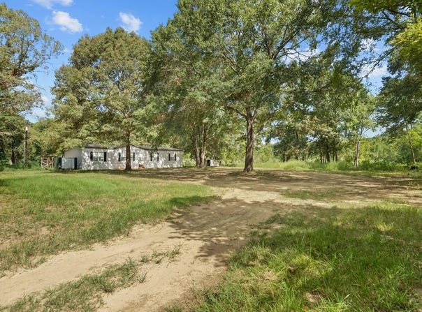 357 Private Road 6907, PALESTINE, TX 75803
